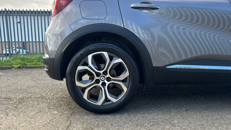 Renault Captur 1.6 E-Tech full hybrid 145 Techno 5dr Auto Hybrid Hatchback